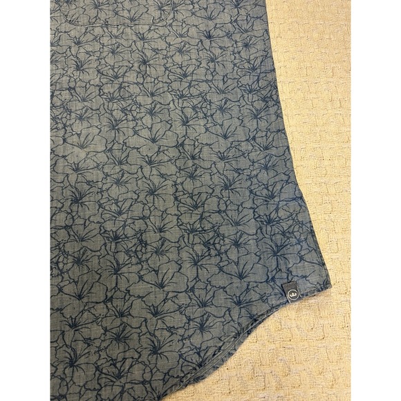 Peter Millar Crown Crafted Shirt Mens L Short Sleeve Blue Floral Button Up EUC - Picture 2 of 12